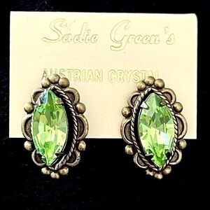 Vintage Austrian Crystal Stud Earrings!